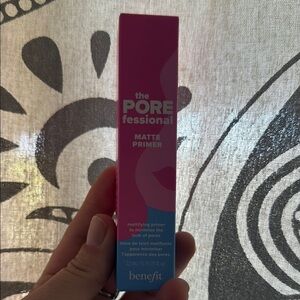 Benefit POREfessional Matte Primer in Pink Box